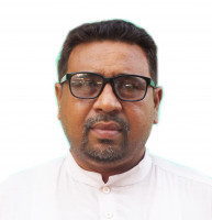 लालपूर्जा दिलाउने प्रलोभन देखाई पैसा असुलेको आरोप