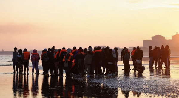 फ्रान्सबाट बेलायत जान खोज्ने दुई आप्रवासीको मृत्यु