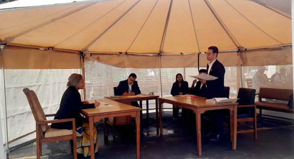 पालमुनिबाटै सर्वोच्च अदालतको इजलास सञ्चालन