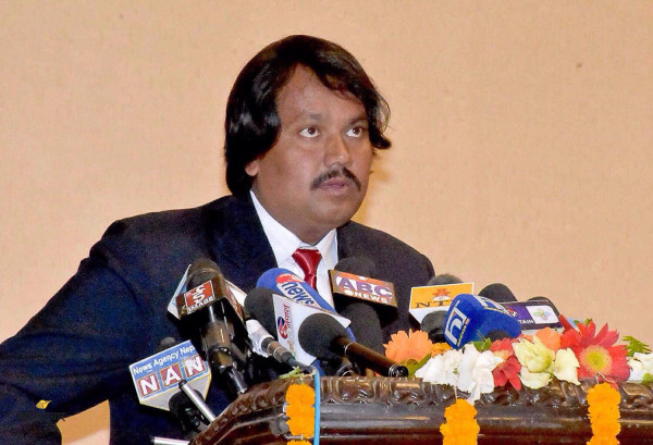 नोटबन्दी गरिए निर्वाचन केही हदसम्म स्वच्छ हुन्छ : सीके राउत