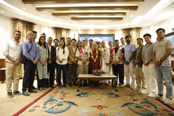 आन्दोलनका एजेण्डा कसरी पाखा लाग्छन् ?