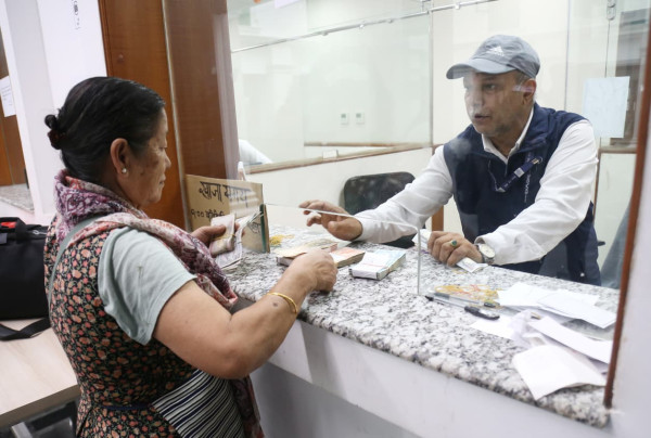 दशैंका लागि सुकिला नोट सटही शुरु