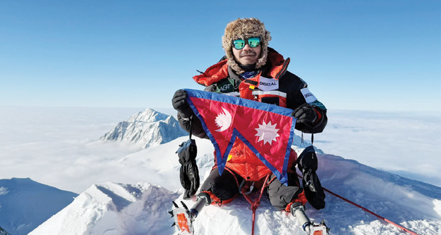 कृत्रिम खुट्टाका भरमा सातै महादेशका शिखर आरोहण