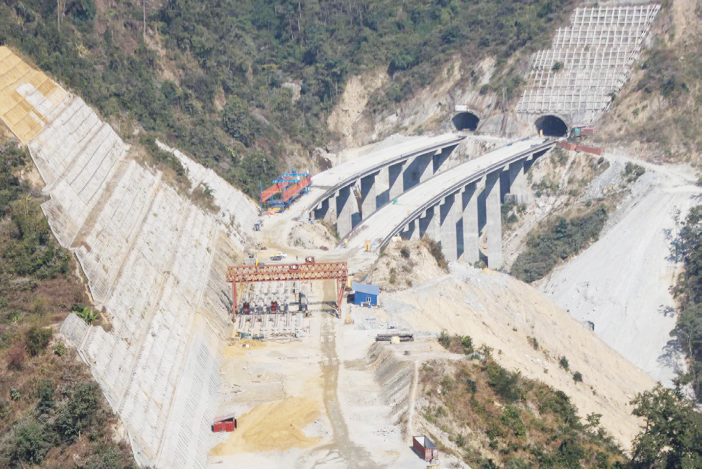 अग्लो भूकम्प प्रतिरोधी पुल