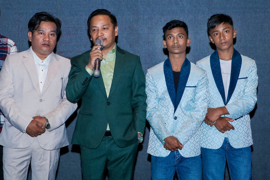 अशोक दर्जीको जीवनीमा ‘मन बिनाको धन’