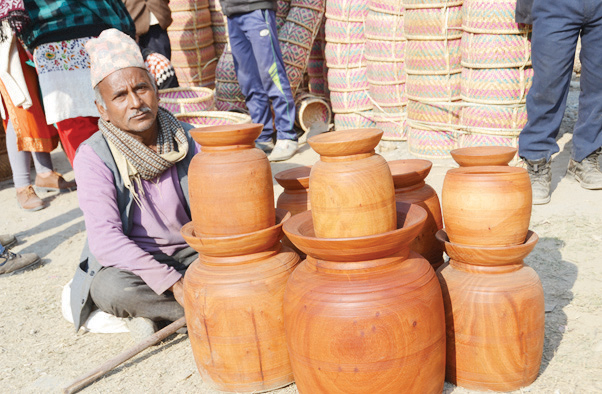 चुँदाराको पेसा संकटमा